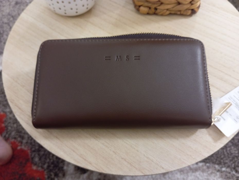 Дамско портмоне Ново с етикет