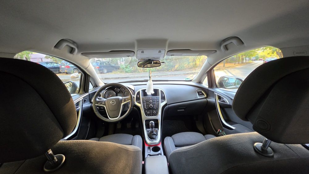 OPEL Astra 2013 — imagine 5