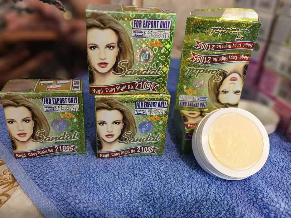 Козметика от глава до пети