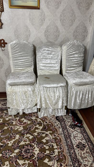 Стульчики для гостевой