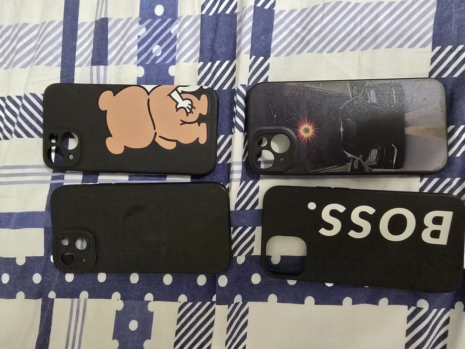 Продавам кейсове за айфон 13 и 15про