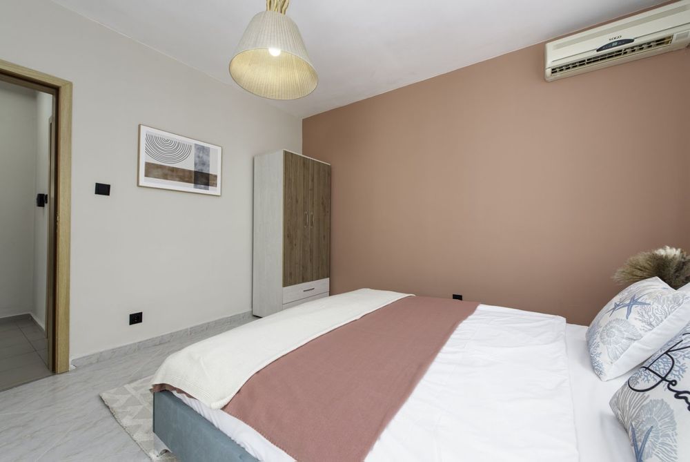 Продава се Тристаен апартамент в к.к. Слънчев бряг - 82 кв.м за 1196 €/кв.м - Снимка #9