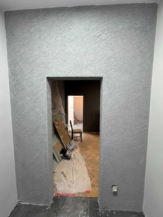 Професионално боядисване с латекс, от фирма с Топ майстори и качество.