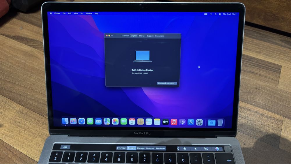 Macbook Pro Touch Bar i5 retina