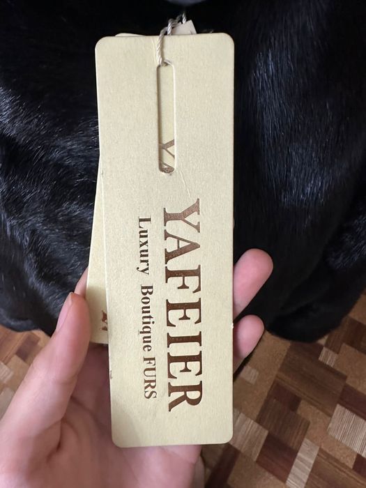 Продам новую норковую шубу