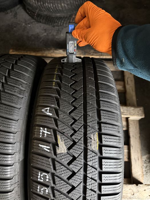 2 anvelope iarna 215/55/17 , 98 V , XL , Continental , 7.4 mm