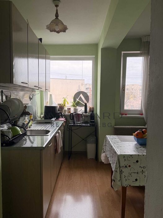 Продава се Двустаен апартамент в Пловдив, Център - 51 кв.м за 1800 €/кв.м - Снимка #1