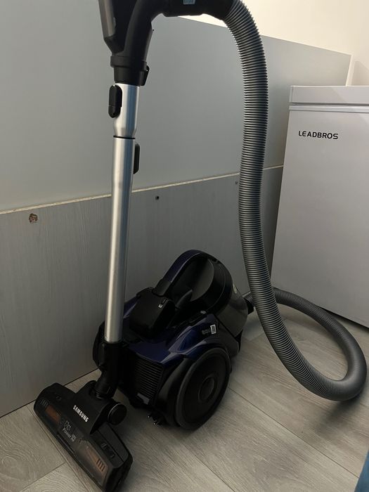 Пылесос бытовой обычный