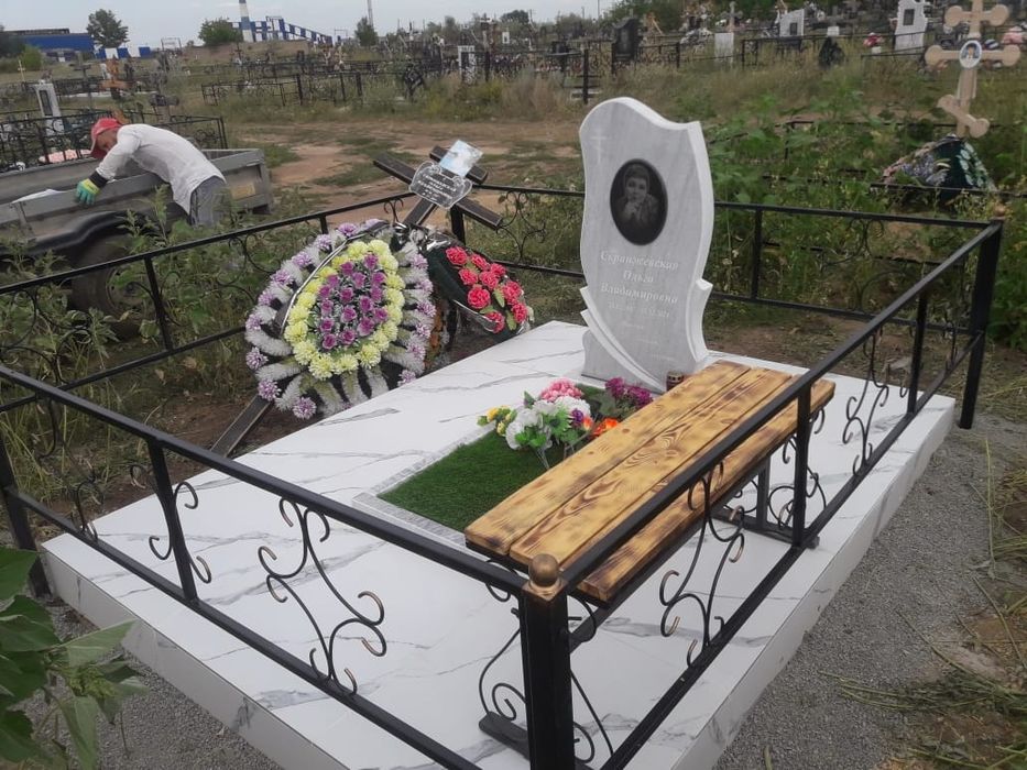 Памятники!!Ангел ВИП Караганда!