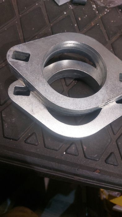 Проектиране, изработка lift kit, тампони, подложки фланци за повдигане