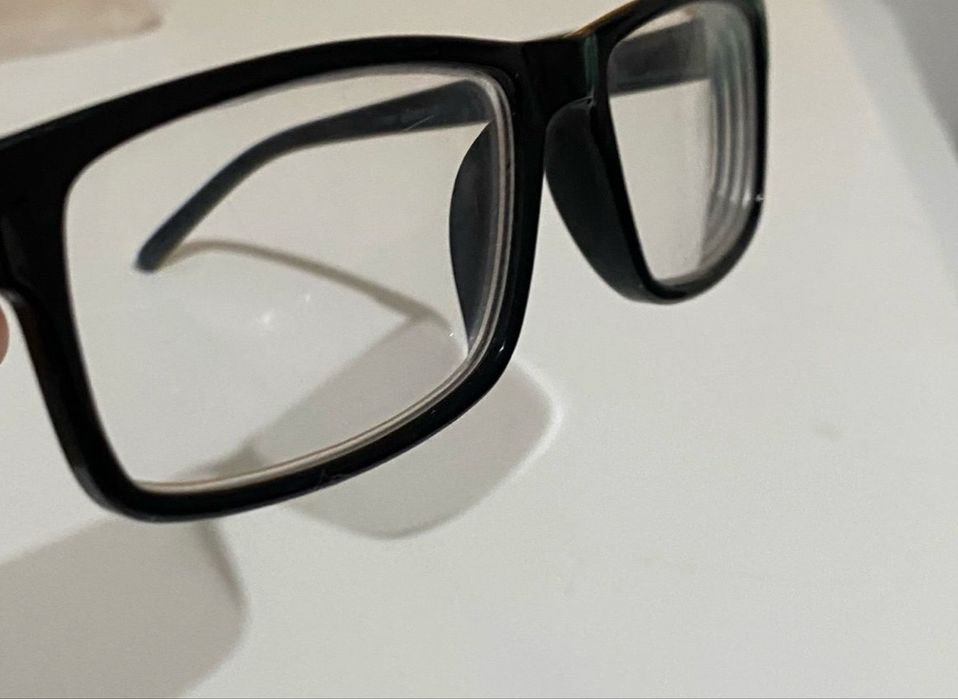 Очки для зрения  (-2)