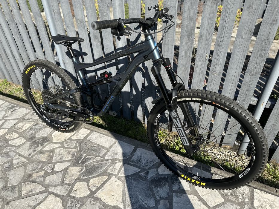 Bicicleta enduro - Specialized status 160 - Mullet bike - full custom