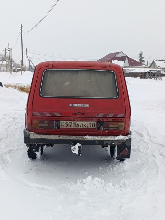 Продам ниву 2121