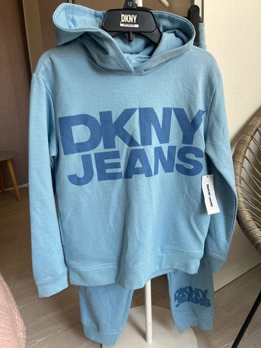 Сет от две части на DKNY