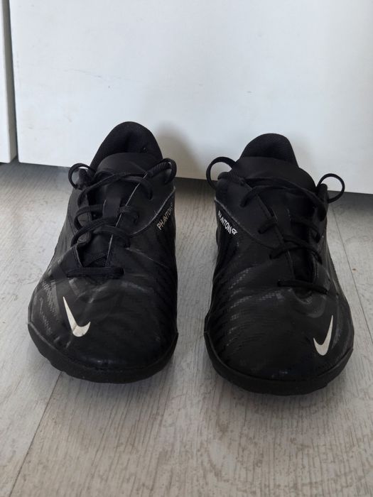 Футболни стоножки   Nike Phantom GX Club TF Junior 38.5