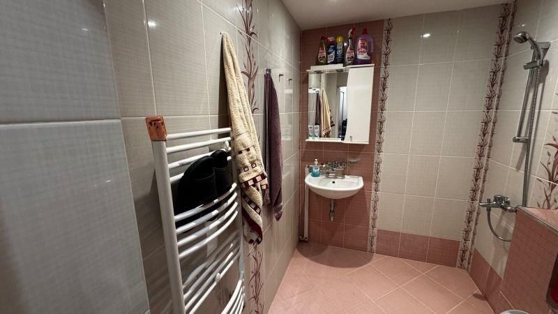 Продава се Тристаен апартамент в София, Овча купел - 81 кв.м за 1423 €/кв.м - Снимка #7