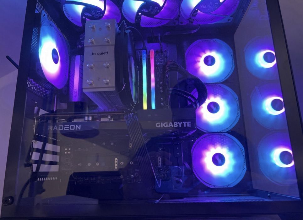 Pc gaming i5 12600kf, rx 6600, 33gb ddr5, 1.5TB ssd