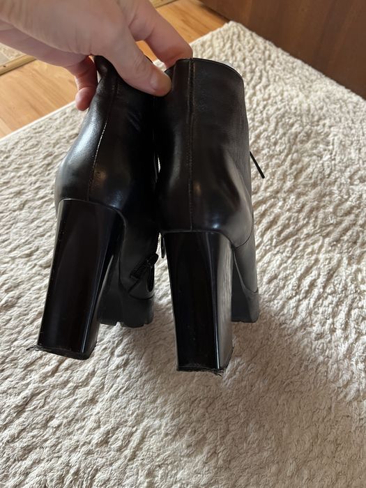 Сапоги весенние кожаные