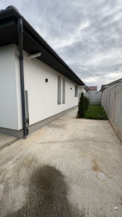 Casa de Vanzare, 250mp teren, 110 construiti.