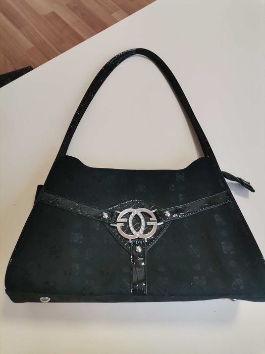 Дамски чанти различни марки и цветове