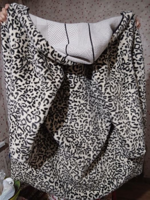 Продам пальто женское