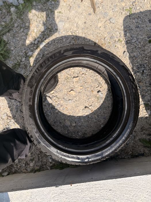Летни гуми 235/40/18 ДОТ:21 MICHELIN