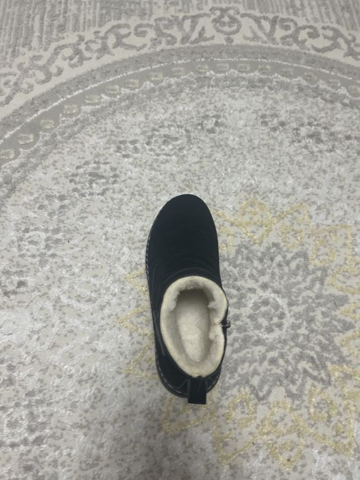Новые зимние ботинки