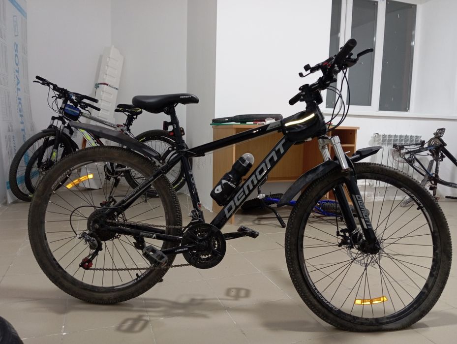 Продам велосипед DEMONT (горный)