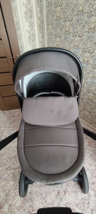 Продам коляску 2 в 1