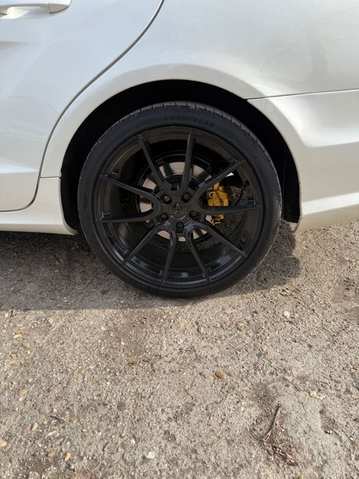 Джанти с гуми за Мерцедес