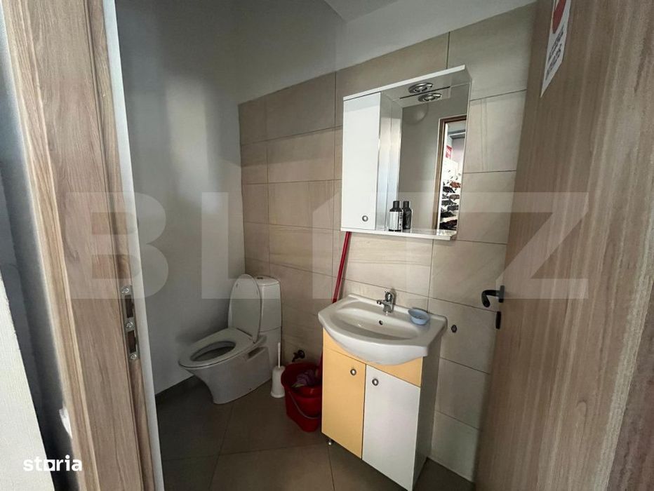 Spatiu comercial de inchiriat, 180 mp utili, parcare proprie, Oradea