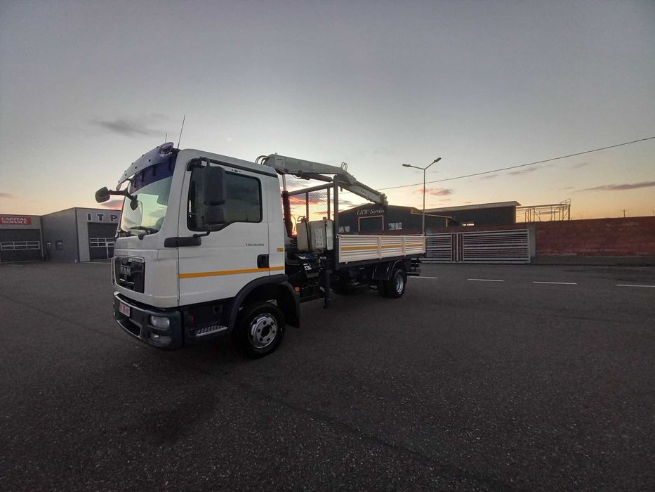 Man TGL bacula si macara