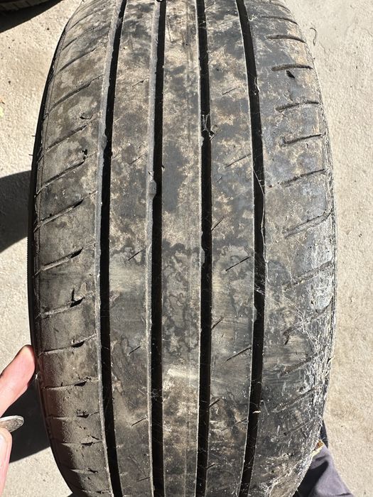 Продам комплект шин лети 195/55/16