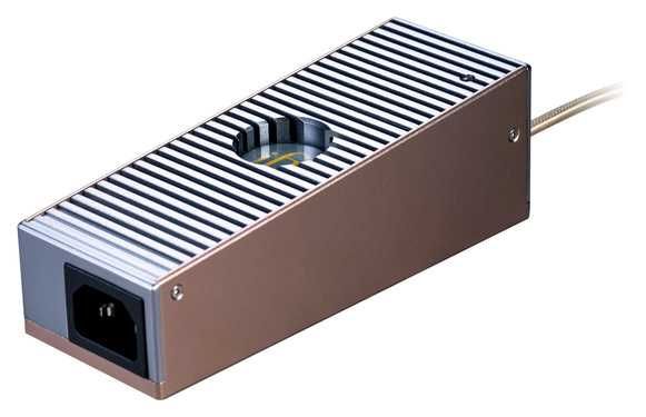 RME ADI-2/4 Pro SE Convertor Digital-Analogic