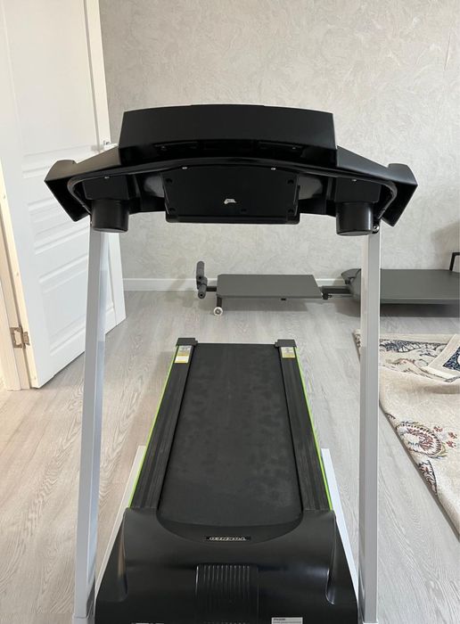 Продам беговую дорожку