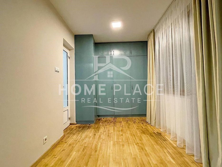 МНОГОСТАЕН апартамент под наем - Център