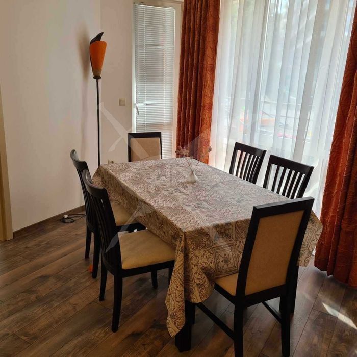 Дава се под наем Тристаен апартамент в к.к. Златни пясъци - 103 кв.м за 448.8 € - Снимка #2