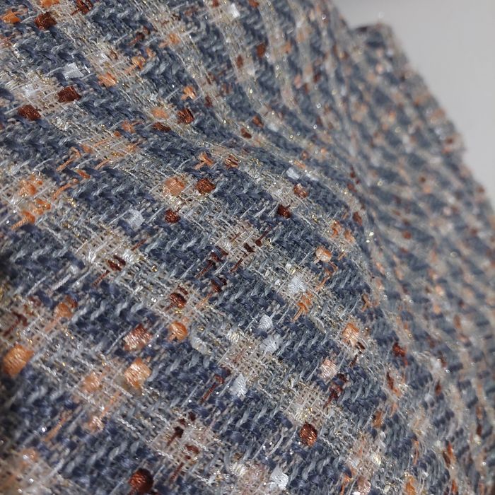 Распродажа тканей для одежды