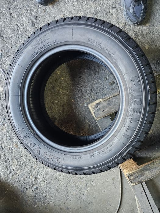 1 anvelopa vara 195 65 15 Pirelli