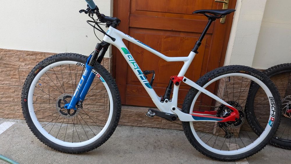 Bicicleta MTB carbon 1x12 xtr roti carbon xc full suspension cube trek