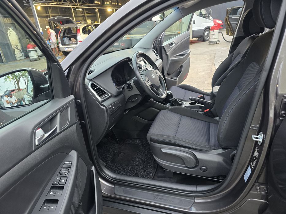 Hyundai Tucson 2.0 CRDi 4x4 136CP, 97.000 km Primul proprietar, Achiziționată RO