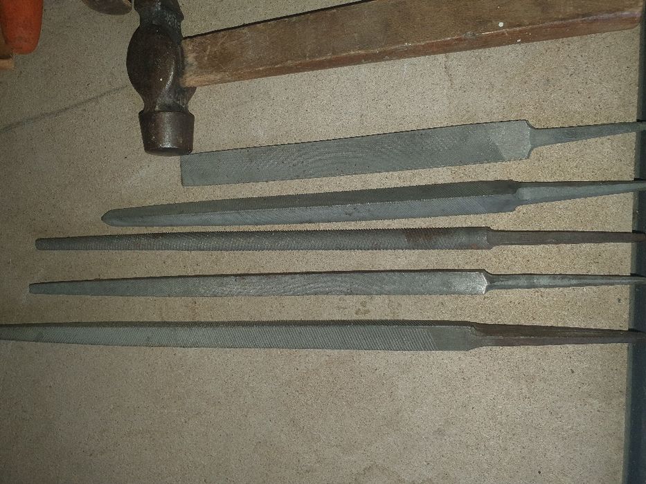 Набор советских инструментов в рабочем портфеле