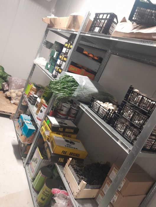 Rafturi metalice zincate reglabile