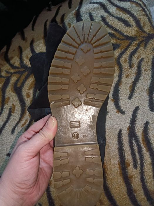 Продам зимний пуховик