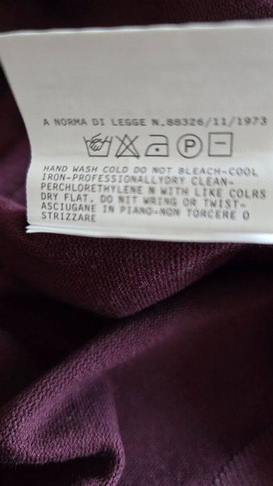 Продам фирменную кофту