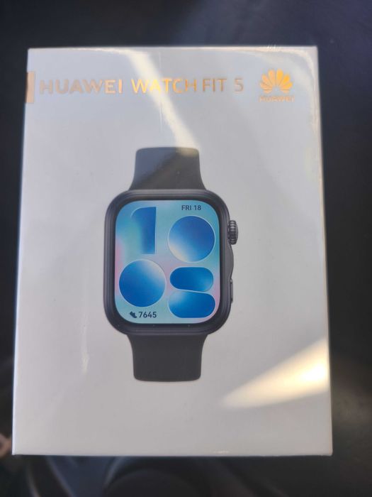 Смартфон Realme c100 цена 160евро и смарт часовник Huwawei wath FIT 5 цена 100евро състояние чисто нови не са отваряни