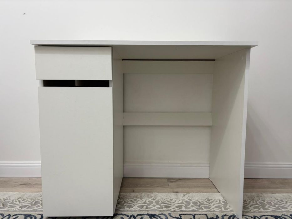 Продам письменный стол