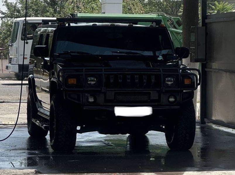 Hummer H2 (Original American)