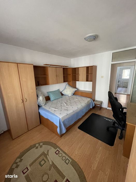 Vand apartament 3 camere Cernavoda