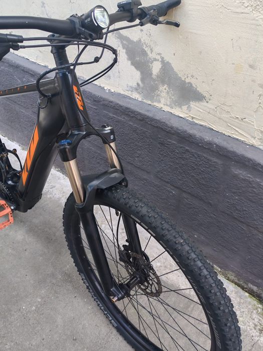 Bicicleta electrica cube ktm 2024